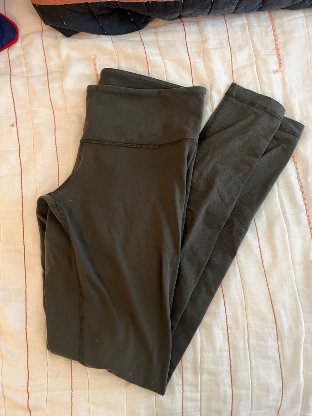 LULU LEMON LEGGINGS